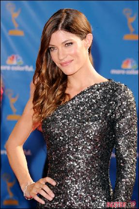 onlydexter.ru_emmy_2010_007 (666x1000, 186 kБ...)